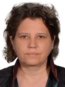Avukat Kadiriye Erzin